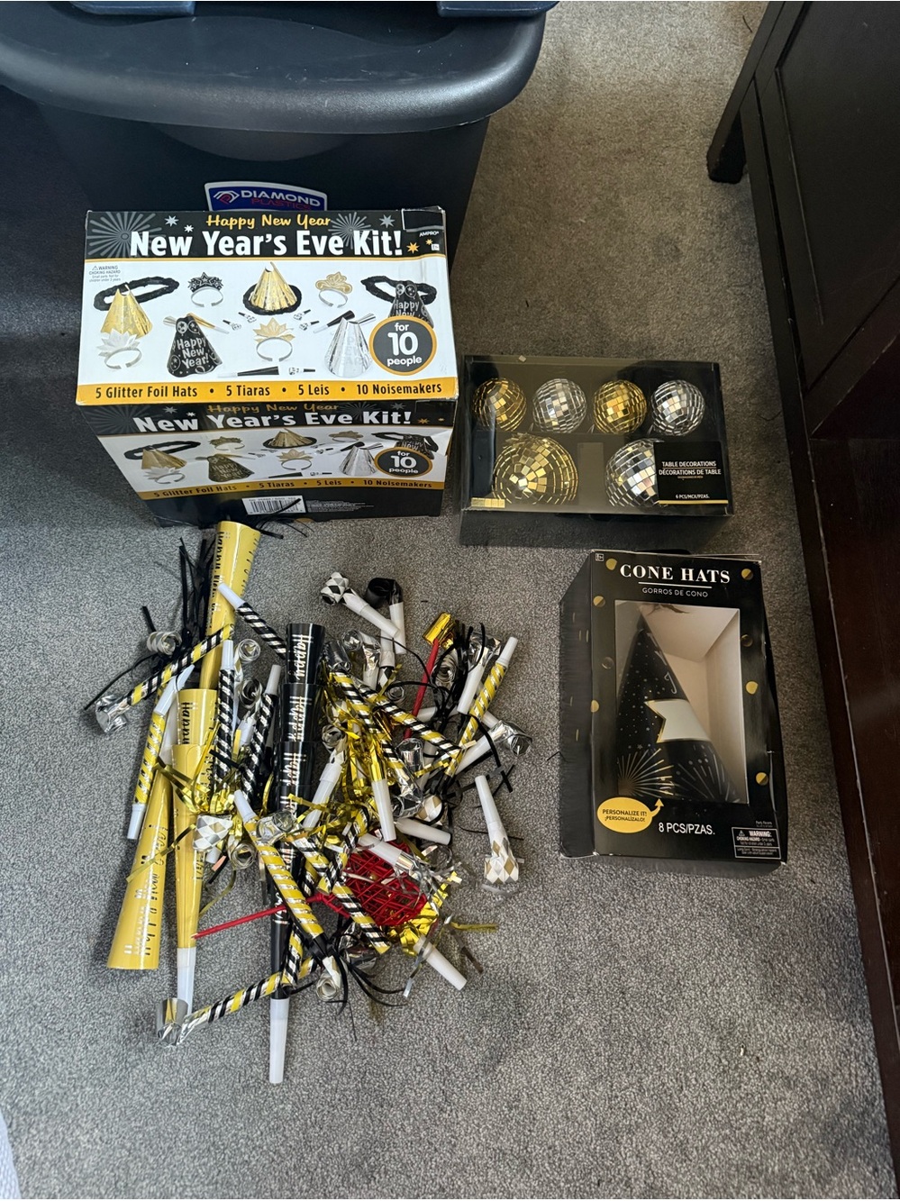 New Year's Eve Party Kit - Black & Gold Celebration Set